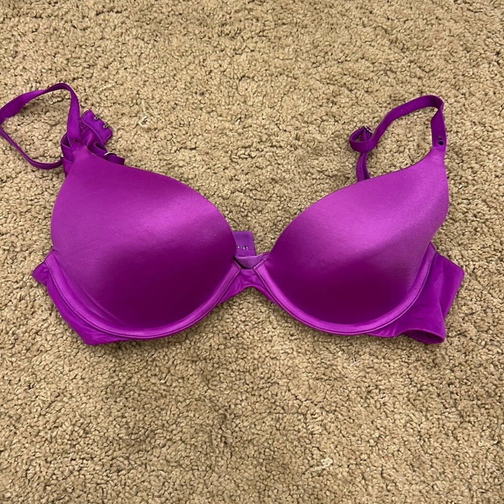 Victoria’s Secret 34B Bra purple